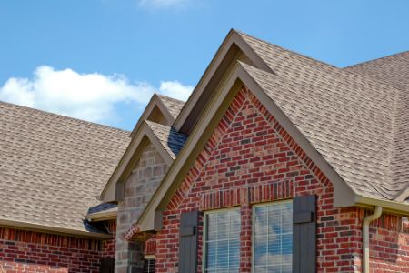 How Roof Cleaning Maximizes Your Roof's Lifespan Thumbnail