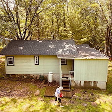 Roof Cleaning in Middletown, NY 1