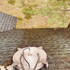 Roof Cleaning in Middletown, NY 3